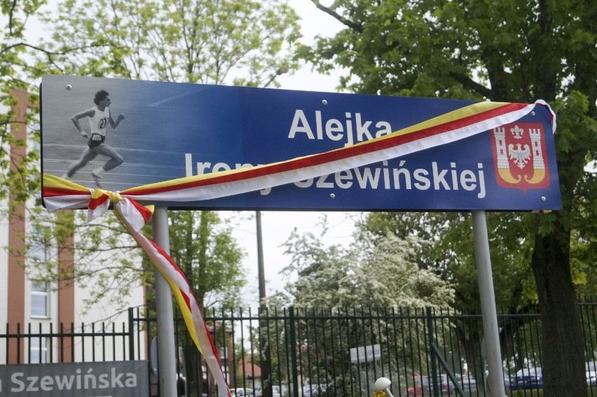 Otwarcie alejki Ireny Szewińskiej w Inowrocławiu [zdjęcia]