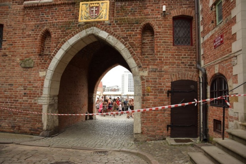 Nawałnica na Pomorzu. Wichura uszkodziła iglicę Muzeum Archeologicznego w Gdańsku