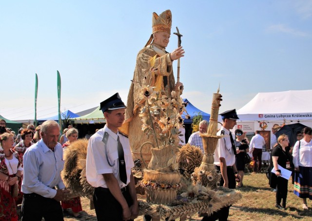 Wieniec przygotowali mieszkańcy miejscowości Marynin (gm. Konopnica)