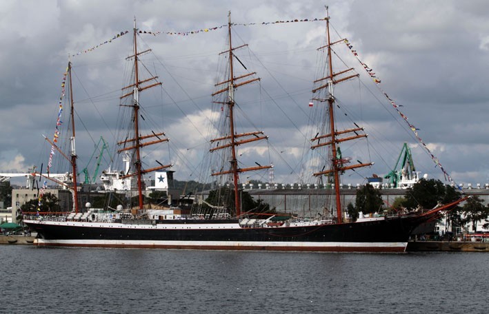 Gdynia: The Culture 2011 Tall Ships Regatta. W weekend wejdziesz na pokłady największych statków