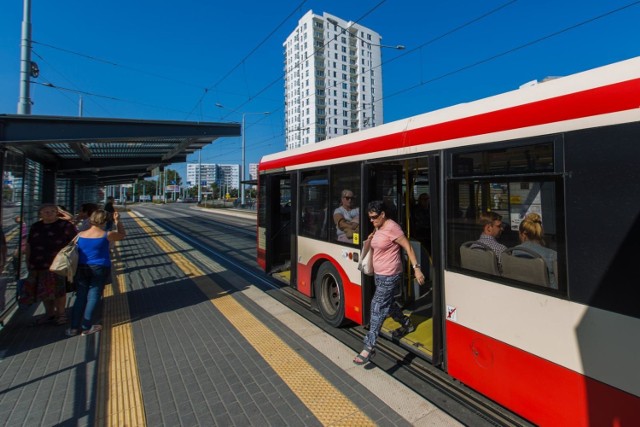 ZTM zorganizował dla pasażerów komunikację zastępczą.