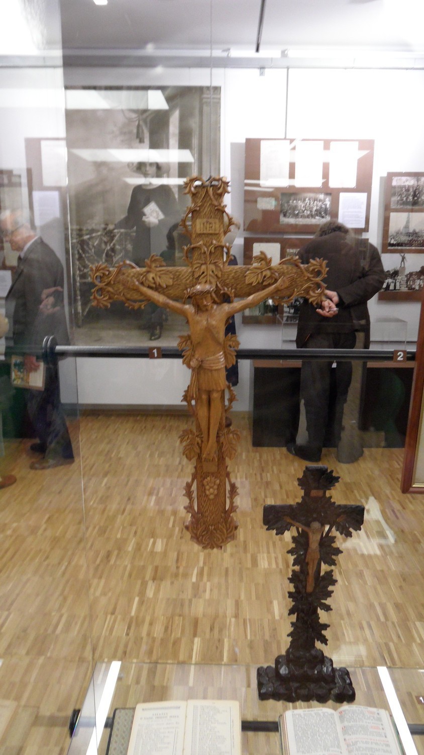 Krzyżowscy z Tychów. Wystawa w Muzeum Miejskim. Krzyże...