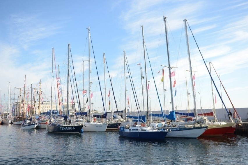 Gdynia. Klasyczne jachty pojawią się w basenie Żeglarskim już w ten weekend!