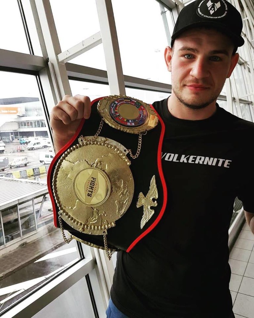 Mateusz Duczmal został Mistrzem Świata w kickboxingu w formule K-1