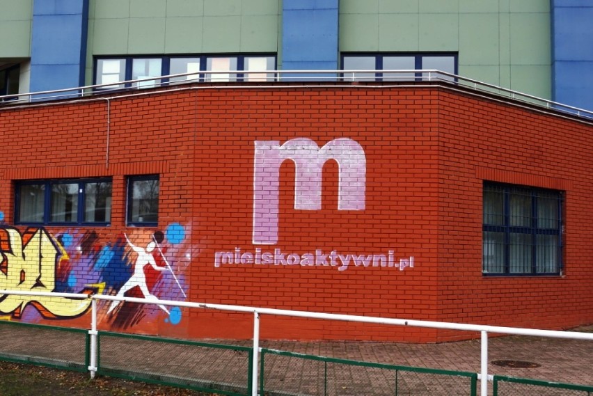 Zwierzyniec. Miejski stadion lekkoatletyczny ma nowy tartan