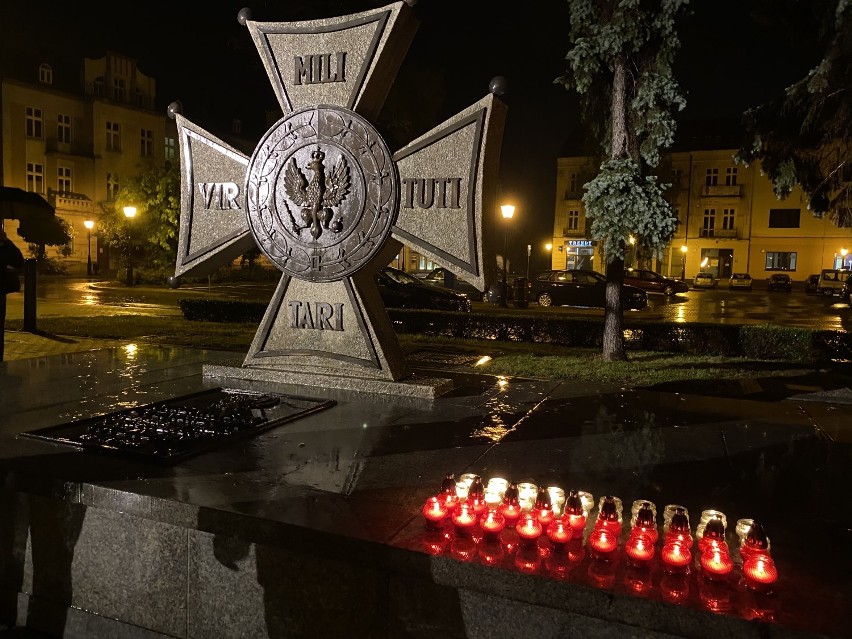 81 lat temu Niemcy zaatakowali Polskę, rozpoczęła się II wojna światowa. W Oświęcimiu uczczono pamięć jej ofiar