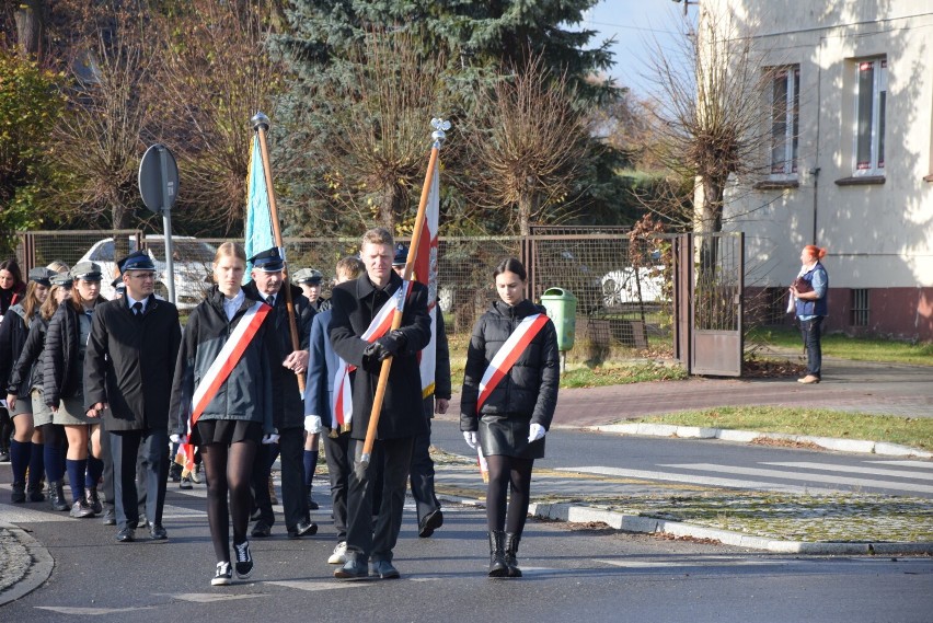 Marsz dla Niepodległej i apel poległych z udziałem polskich i amerykańskich wojsk w Konopnicy ZDJĘCIA