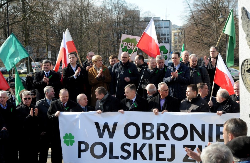 Protest rolników Warszawa. Manifestują niezadowolenie z...