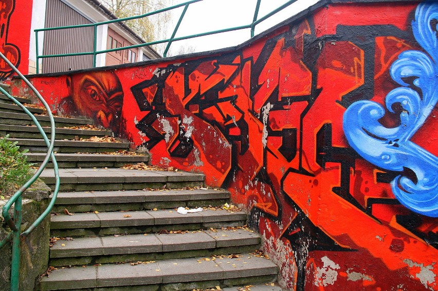 Zielonogórskie graffiti - na garażach przy ul. Władysława IV