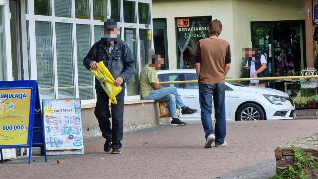 Pawilony przy ul. Wojewódzkiej w Kielcach stały się ulubionym miejscem nadużywających alkohol. To przeszkadza mieszkańcom.