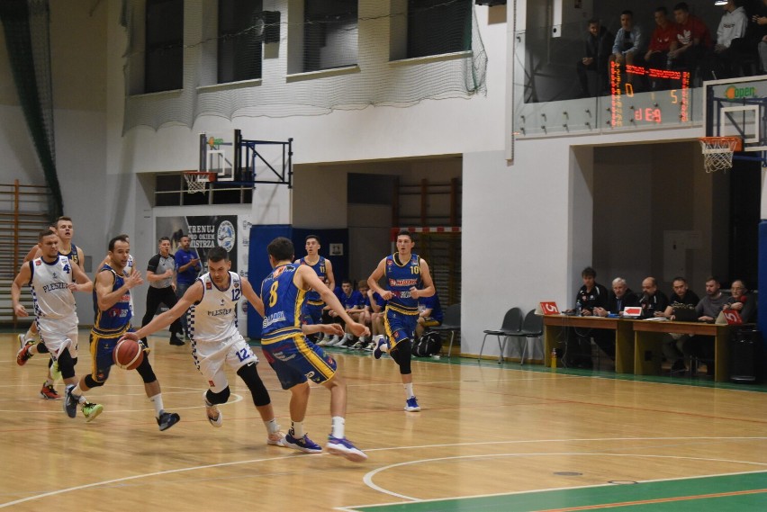 Klub Sportowy Kosz Kompaktowy Pleszew - Nabzdyk BM Slam Ostrów Wielkopolski 81:66