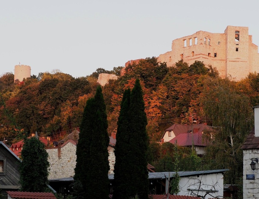 Jesień w Kazimierzu Dolnym. W tych krajobrazach można się zakochać! Zobacz zdjęcia ze spaceru po tym urokliwym mieście