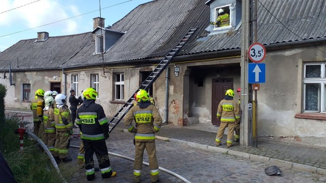 Mieszkanie w budynku przy Żeglarskiej w Chełmnie spłonęło całkowicie. Inne lokale nie ucierpiały