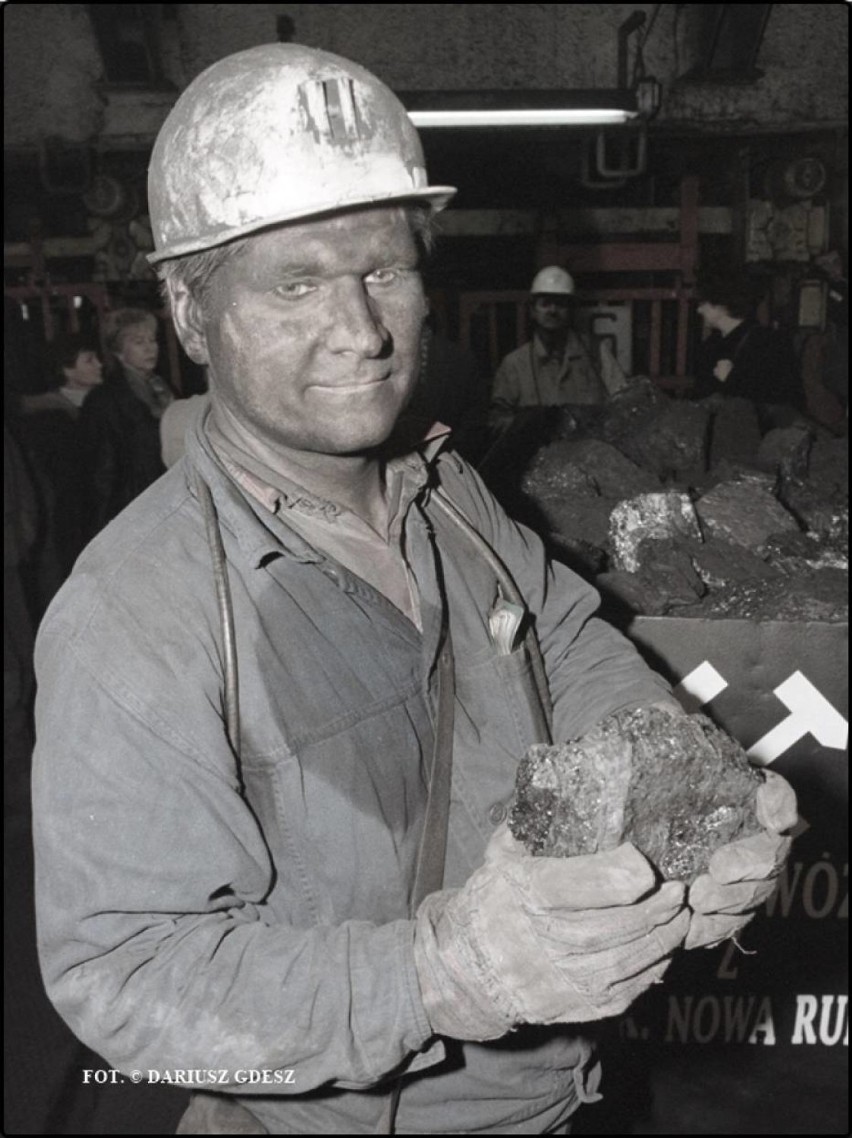 21 lat temu wydobyto ostatni wózek z węglem w kopalni Nowa Ruda. Zobacz archiwalne zdjęcia 