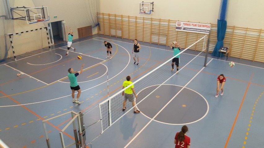Turniej siatkówki o Puchar Burmistrza Obornik