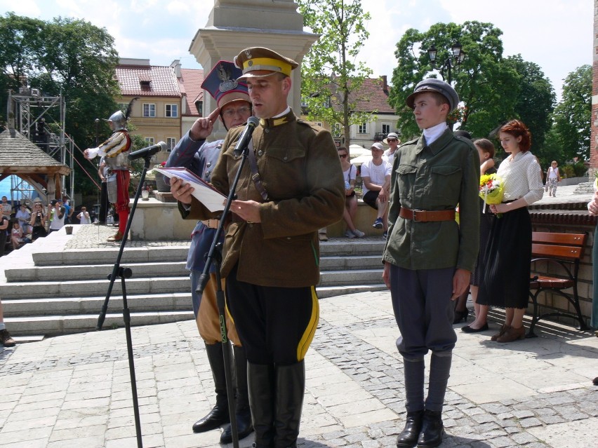 Maciej Bury z Sandomierskiego Ośrodka Kawaleryjskiego...