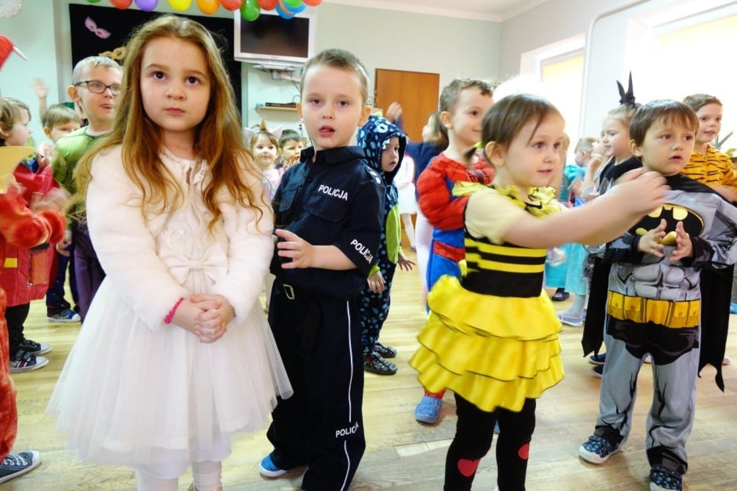 Bal karnawałowy w przedszkolach w gminie Bełchatów. Tak bawiły się maluchy  | Bełchatów Nasze Miasto