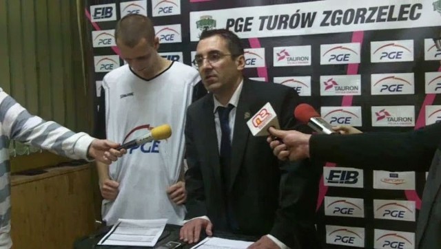 Trener Jacek Winnicki i Bartosz Bochno skomentowali niedzielną wygraną