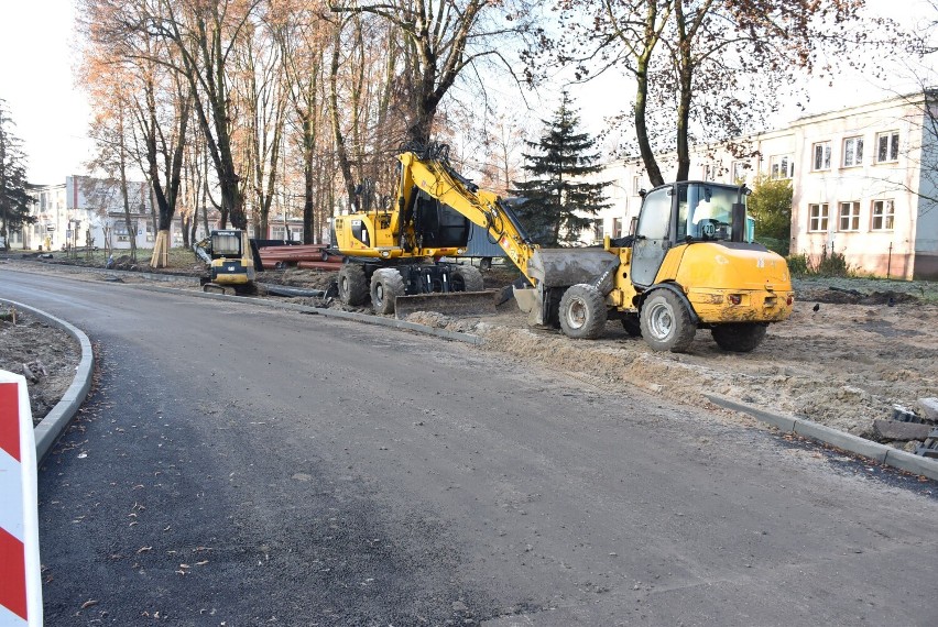 Trwa przebudowa ul. Nowowiejskiego w Malborku. Urząd Miasta informuje, że prace przebiegają zgodnie z harmonogramem