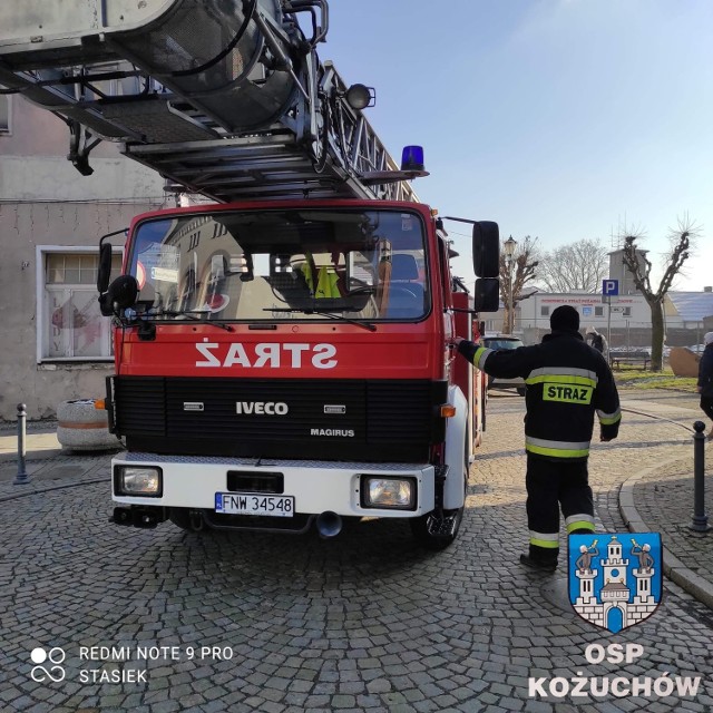 Akcja strażaków w centrum Kożuchowa, 26 stycznia 2021 r.