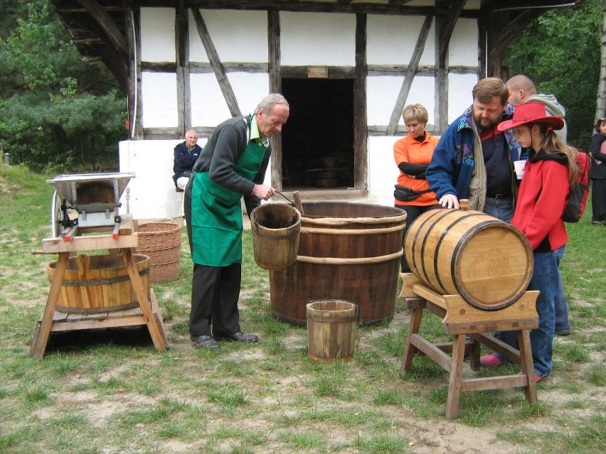 Pierwszy etap produkcji wina.