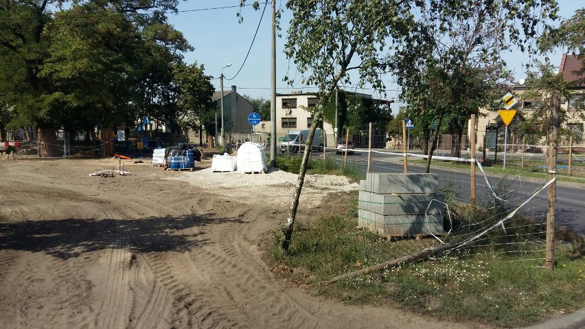 Plac Zielony Rynek w Czempiniu zmienia swoje oblicze