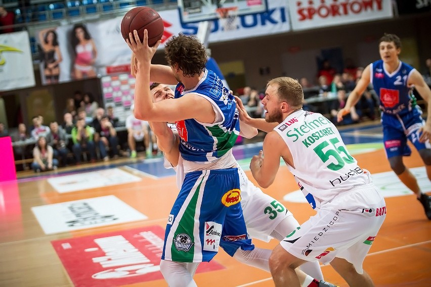 Dąbrowa Basket Cup 2016. Anwil Włocławek - Stelmet Zielona Góra 59:87 [zdjęcia]