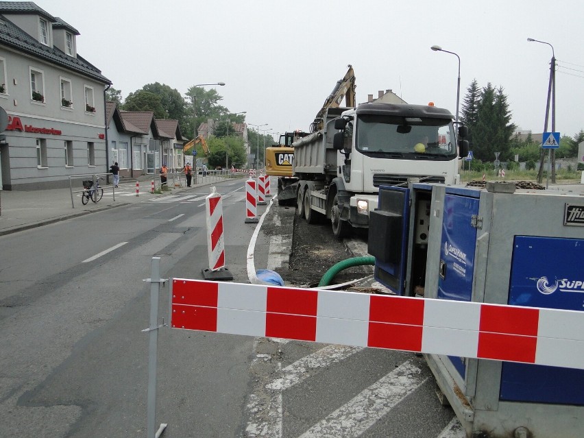 Prace na ulicy Słowackiego, obok wiaduktu, spowodowały...
