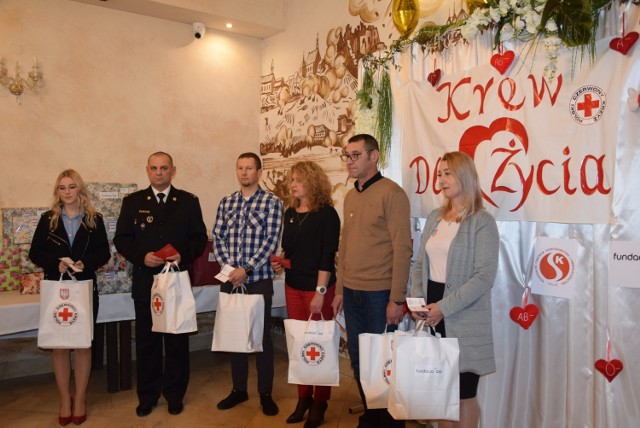 . W  Sandomierzu odbyła się uroczystość z okazji obchodów Dni Honorowego Krwiodawstwa. Spotkanie było także okazją do odznaczenia najaktywniejszych krwiodawców i podziękowania tym, na których osoby promujące czerwonokrzyską ideę  zawsze mogą liczyć