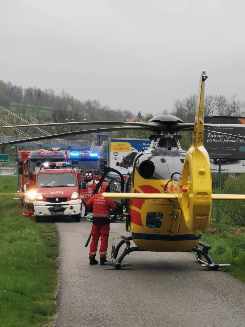 Wypadek na zakopiance w Głogoczowie, niedziela 30.04