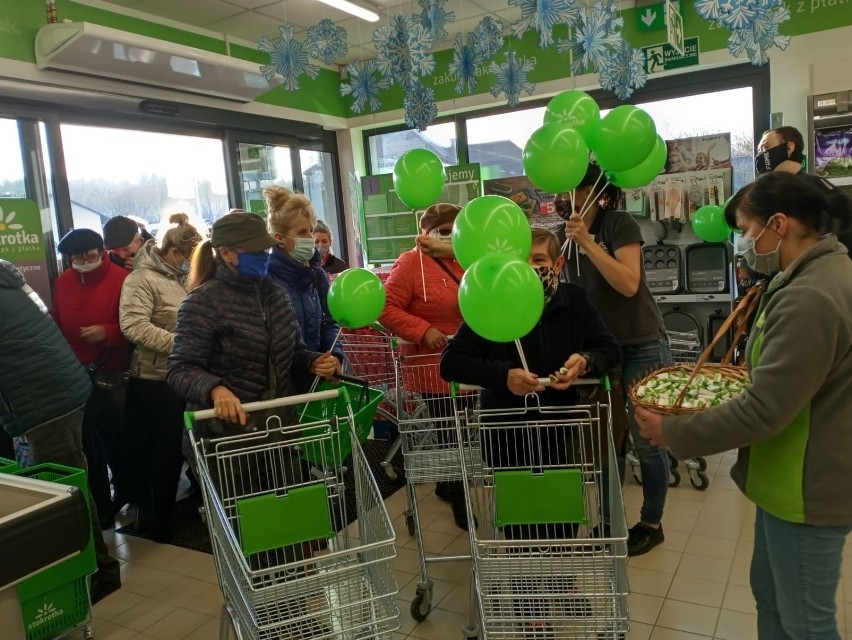 Nowy sklep sieci Stokrotka w dzielnicy Łosień jest piątym w...