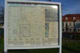 Zniszczone tablice w Żaganiu. Czy  taka wizytówka zdobi miasto?