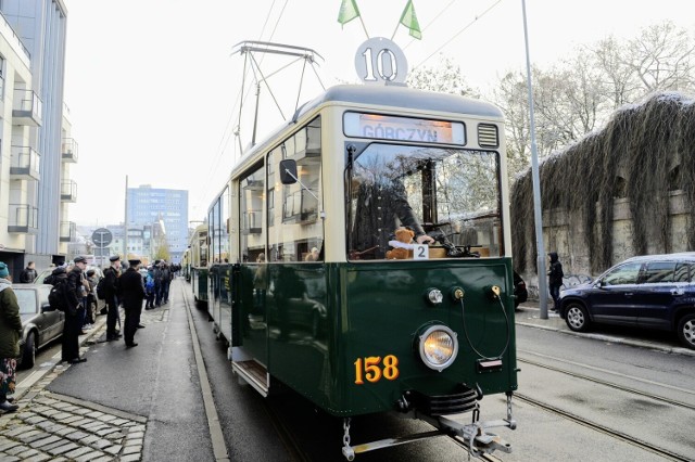 Poznaniacy są zachwyceni nowym-starym tramwajem!