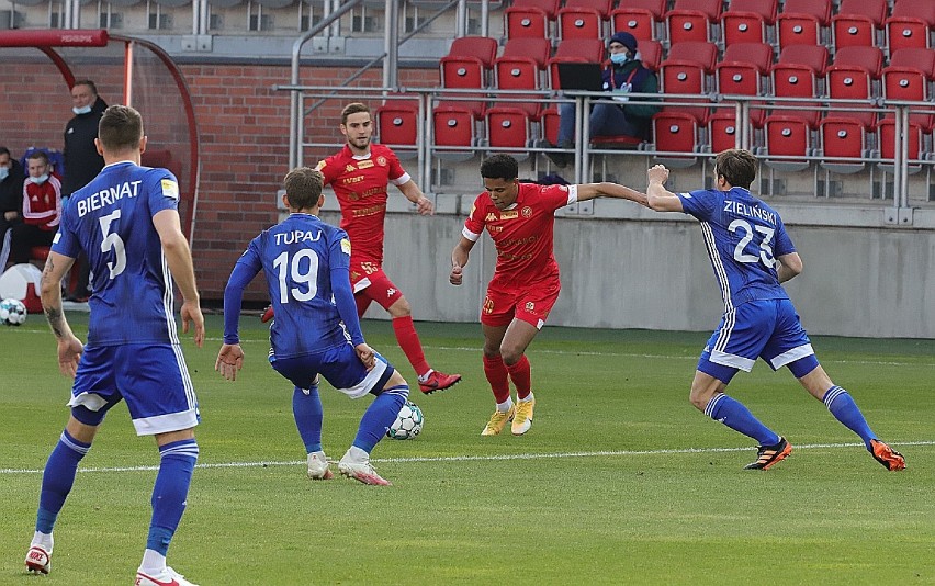 Remis Widzewa z Miedzią Legnica