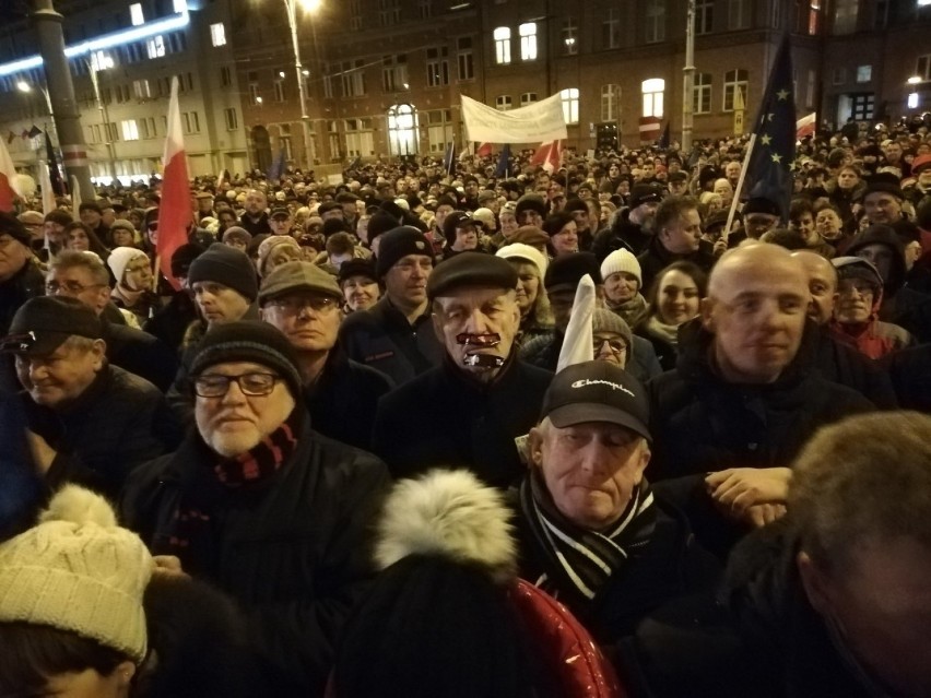 Protest przed Sądem Okręgowym w Gdańsku 18.12.2019 r.