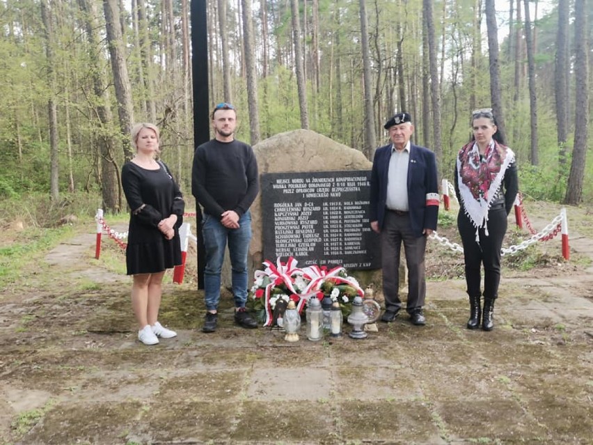 Bąkowa Góra 2021. Oddali hołd żołnierzom Konspiracyjnego Wojska Polskiego