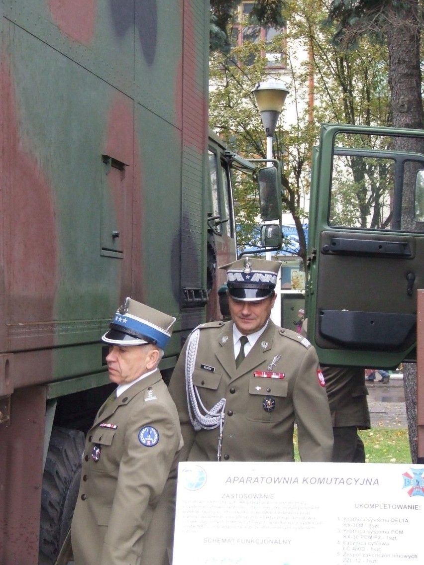 Gen. Gilarski wraz z płk. Siedleckim, dowódcą 15. SBWD. Fot....