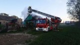 Tragiczny pożar w Czarlinie koło Tczewa. Nie żyją dwie osoby [ZDJĘCIA]