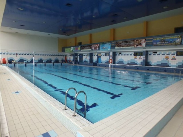 W ramach atrakcji przygotowanych na ferie przez MOSiR, w pływalni "Laguna" odbędą się lekcje pływania.