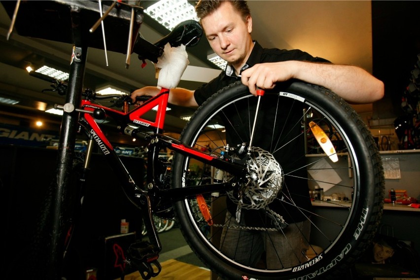 Chciałabyś dowiedzieć się jak przygotować rower do sezonu?...