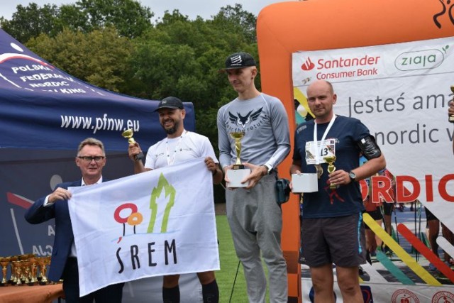 W Śremie odbył się finał zawodów tegorocznego cyklu Pucharów Regionalnych Nordic Walking. Śremianie stanęli na podium!