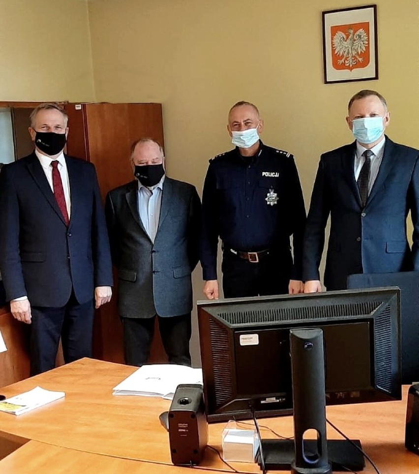 Samorządy wsparły pracę funkcjonariuszy z Kalisk ZDJĘCIA