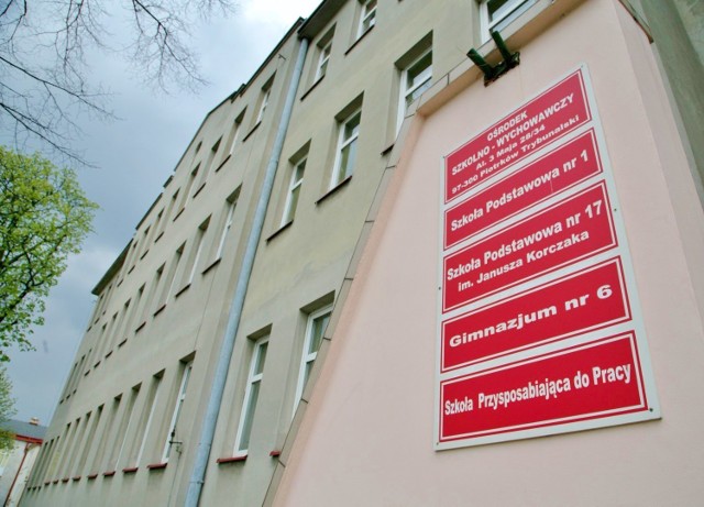 Koronawirus, Piotrków: Zakażenia w Specjalnym Ośrodku Szkolno-Wychowawczym w Piotrkowie