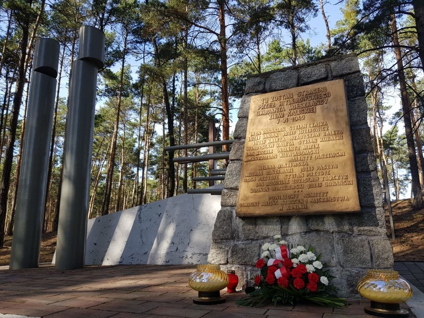 Biała Panieńska. Uczcili 21 kaliszan zamordowanych przez Niemców
