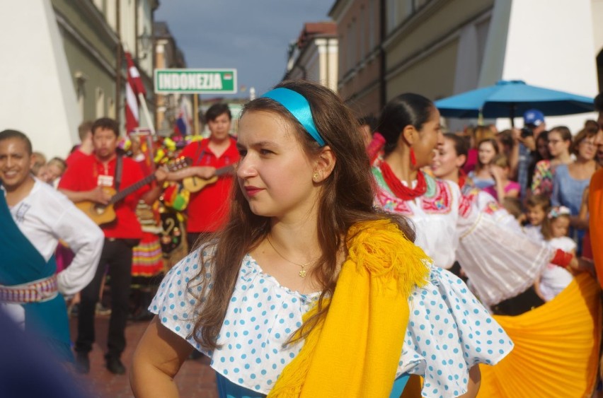 XV Międzynarodowy Festiwal Folklorystyczny „EUROFOLK –...
