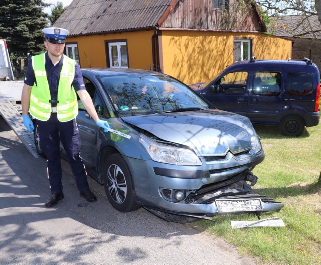 Zderzenie citroena z volkswagenem w Połajewie