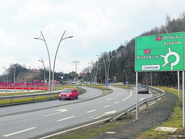 Radni jednogłośnie podjęli decyzję, aby rondo pod Górą Zabełecką nosiło imię św. Jana Pawła II. W Starym Sączu kilka lat temu poświęcono rondo na granicy z Nowym Sączem. Również nosi imię papieża