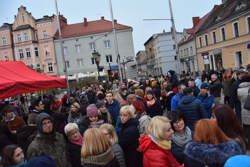 Manifestacja poparcia dla strajku nauczycieli w Tarnowskich...