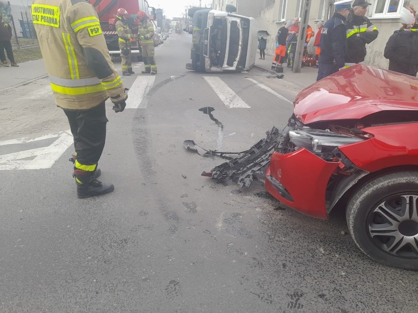  Wypadek w Zgierzu na skrzyżowaniu ulic Rembowskiego i Mielczarskiego