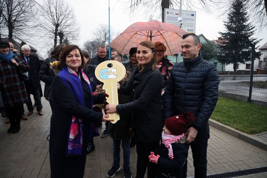 Nowe mieszkania komunalne w Prochowicach.